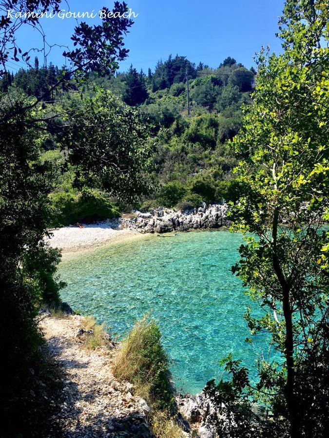 Nereidi Pool Villas Porto Ozias Bagian luar foto