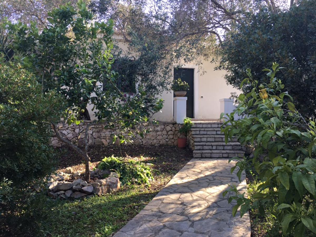 Nereidi Pool Villas Porto Ozias Bagian luar foto