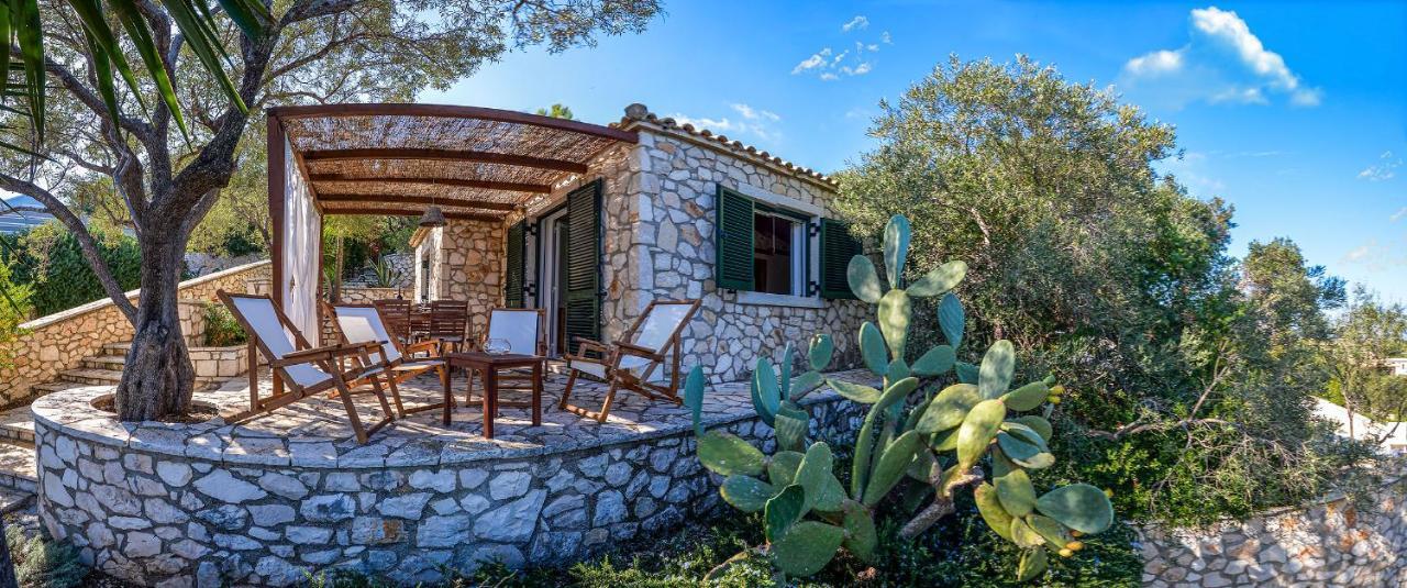 Nereidi Pool Villas Porto Ozias Bagian luar foto