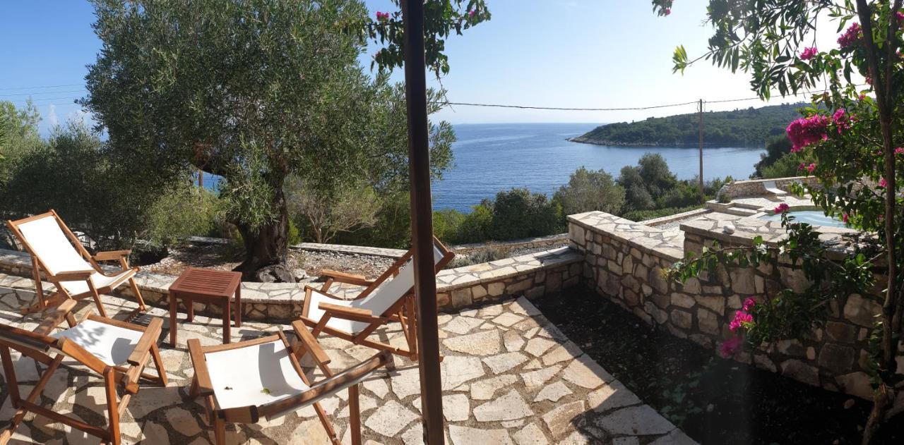 Nereidi Pool Villas Porto Ozias Bagian luar foto